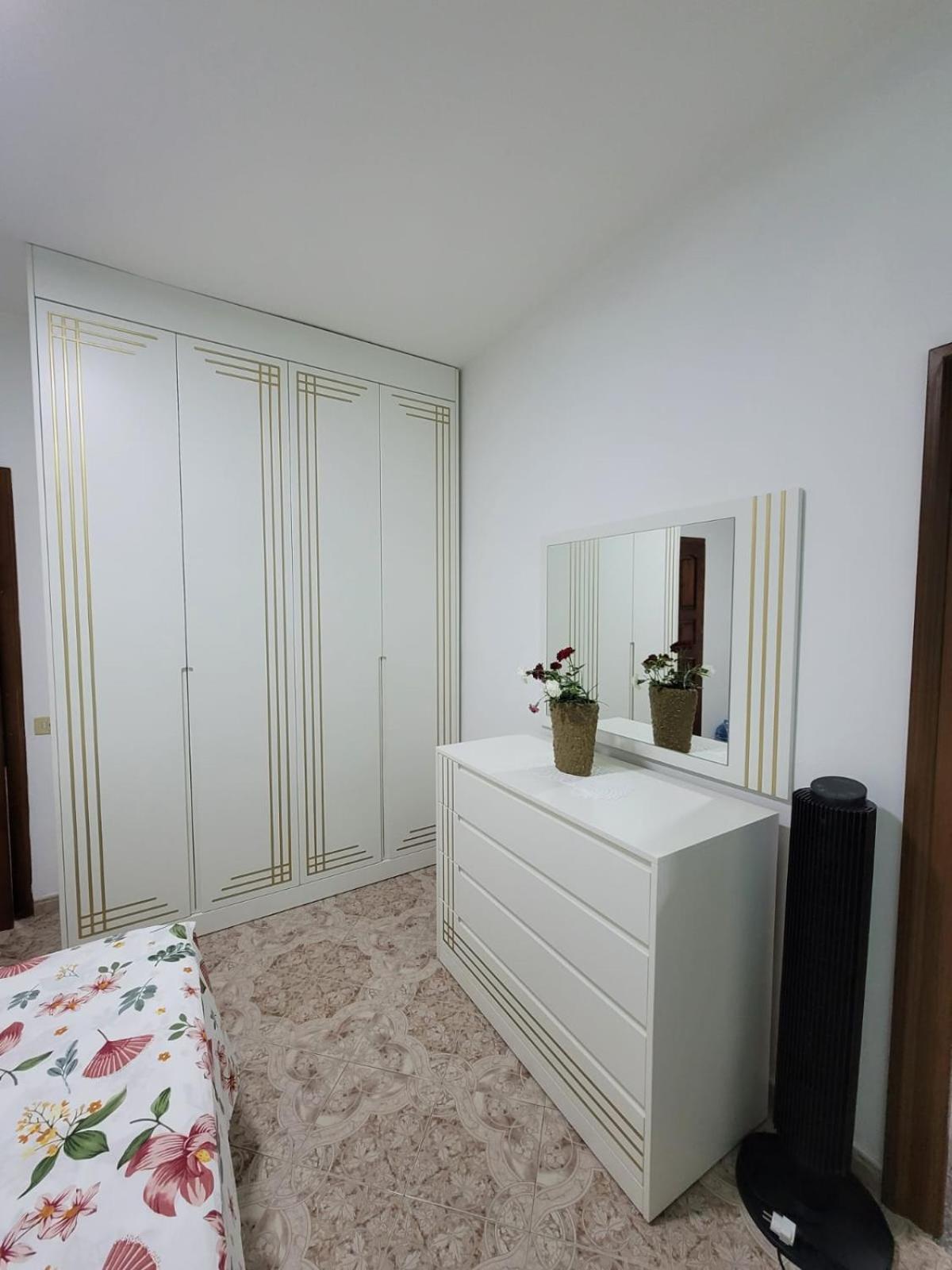 Private Room On A Shared Apartament Near Durres Beach Extérieur photo